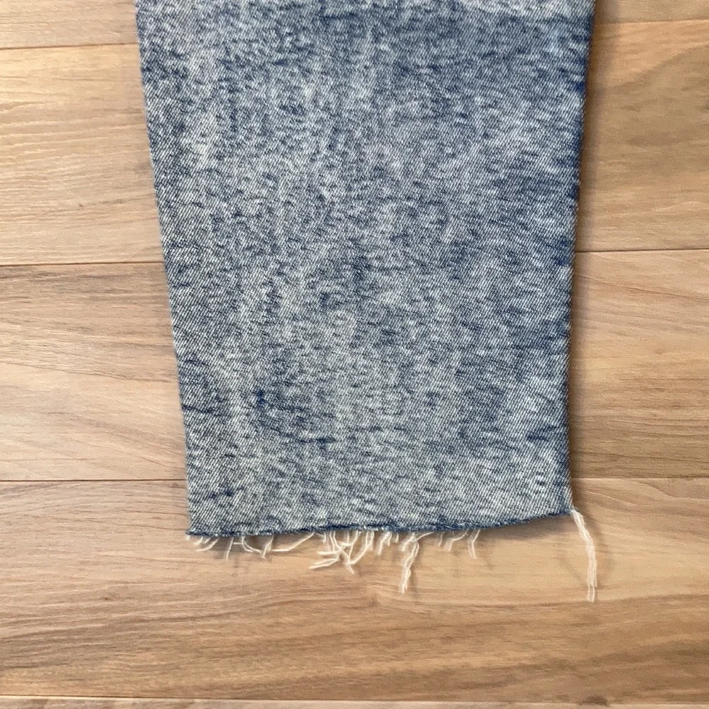 SO high rise MOM JEAN acid wash denim raw edge hem retro jean size 11 / 30 - Picture 8 of 16